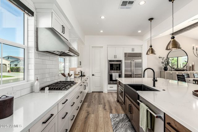 11095 N FOLSOM Street, Surprise, AZ 85388