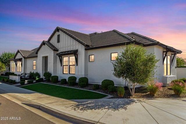 11095 N FOLSOM Street, Surprise, AZ 85388