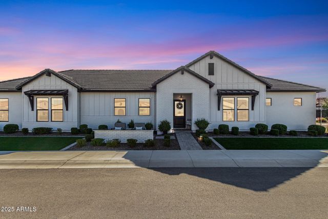 11095 N FOLSOM Street, Surprise, AZ 85388