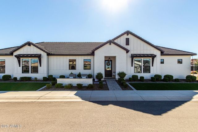 11095 N FOLSOM Street, Surprise, AZ 85388