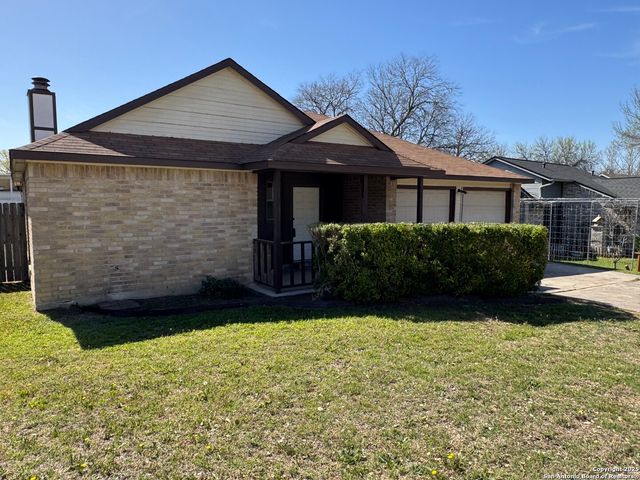 7914 Forest Cabin, Live Oak, TX 78233