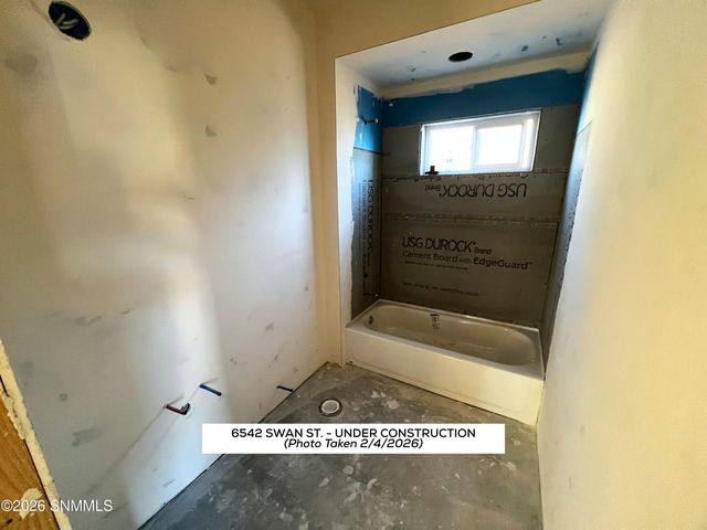 6542 Swan Street, Las Cruces, NM 88012