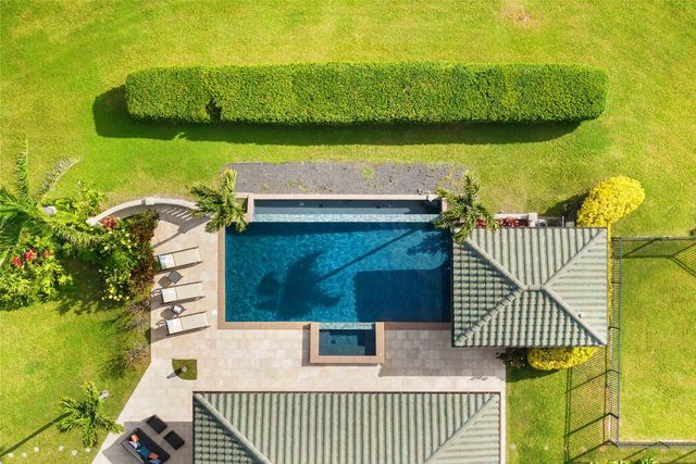 20 Kapuaimilia Pl, Haiku, HI 96708