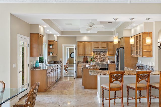 20 Kapuaimilia Pl, Haiku, HI 96708