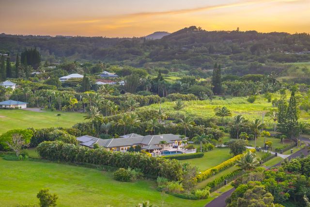 20 Kapuaimilia Pl, Haiku, HI 96708