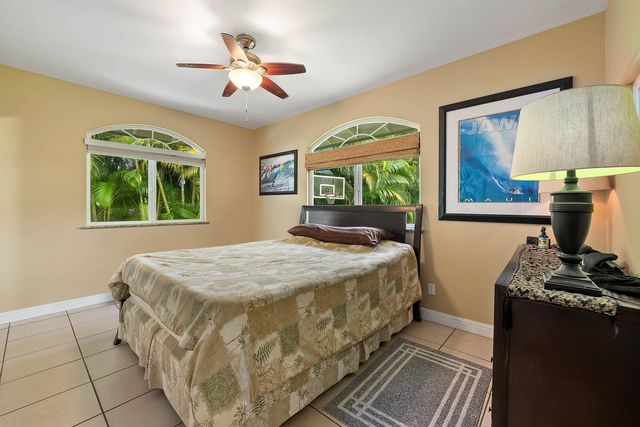 20 Kapuaimilia Pl, Haiku, HI 96708