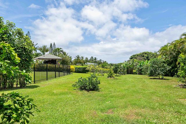 20 Kapuaimilia Pl, Haiku, HI 96708