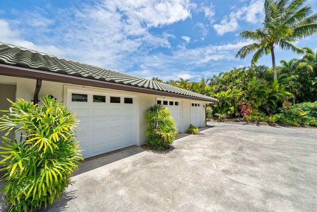 20 Kapuaimilia Pl, Haiku, HI 96708