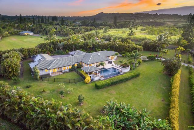 20 Kapuaimilia Pl, Haiku, HI 96708