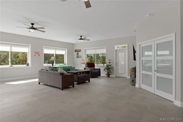 4999 N Tee Pee Drive, Beverly Hills, FL 34465