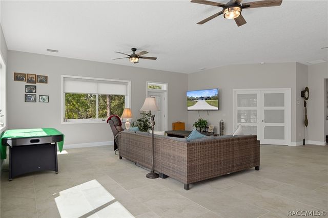 4999 N Tee Pee Drive, Beverly Hills, FL 34465