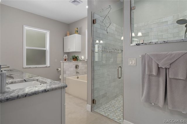 4999 N Tee Pee Drive, Beverly Hills, FL 34465