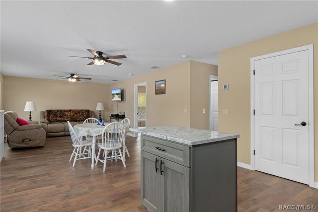 4999 N Tee Pee Drive, Beverly Hills, FL 34465