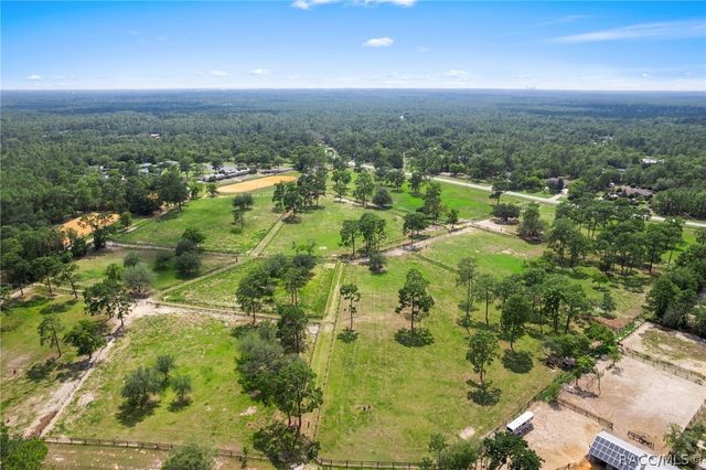 4999 N Tee Pee Drive, Beverly Hills, FL 34465