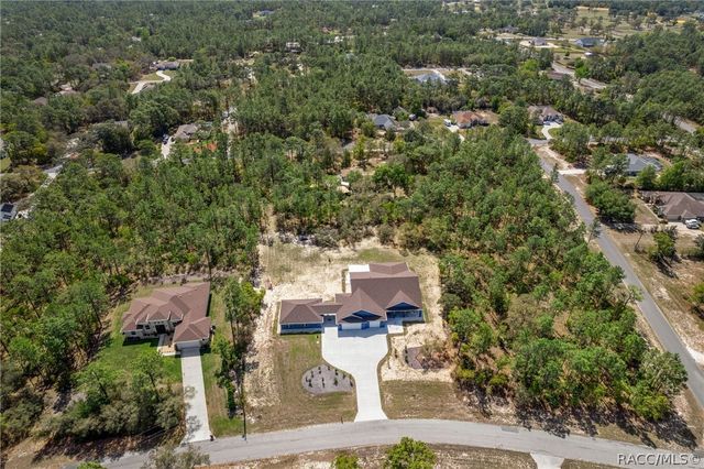 4999 N Tee Pee Drive, Beverly Hills, FL 34465