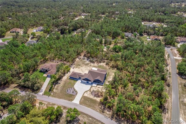4999 N Tee Pee Drive, Beverly Hills, FL 34465