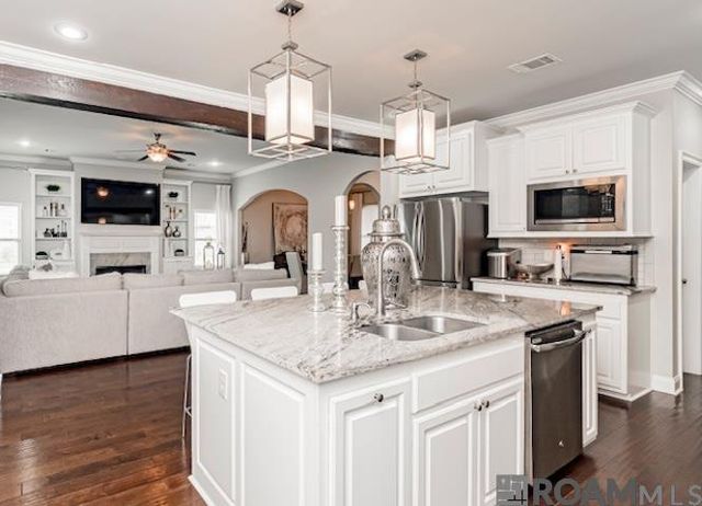 3805 Kingsbarns Dr, Zachary, LA 70791