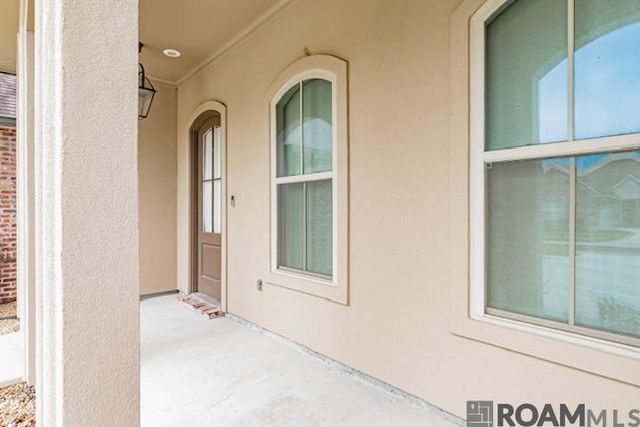 3805 Kingsbarns Dr, Zachary, LA 70791