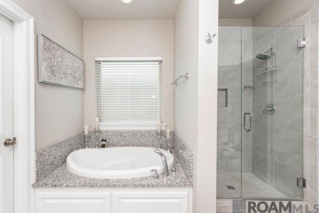 3805 Kingsbarns Dr, Zachary, LA 70791