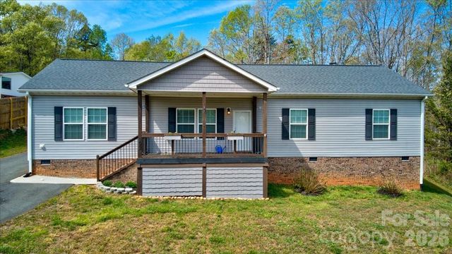 192 Apple Valley Lane, Statesville, NC 28677