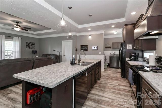 192 Apple Valley Lane, Statesville, NC 28677