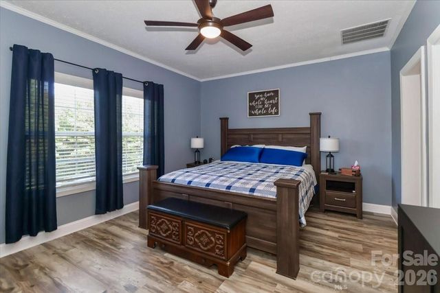 192 Apple Valley Lane, Statesville, NC 28677