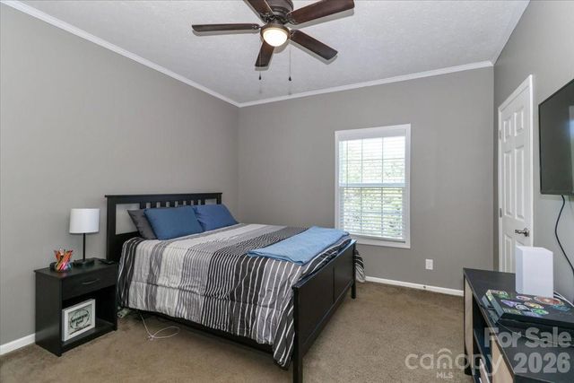 192 Apple Valley Lane, Statesville, NC 28677