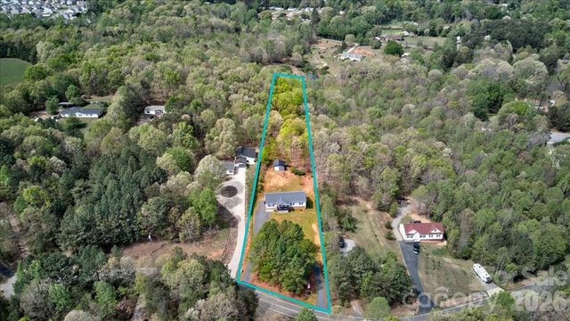192 Apple Valley Lane, Statesville, NC 28677