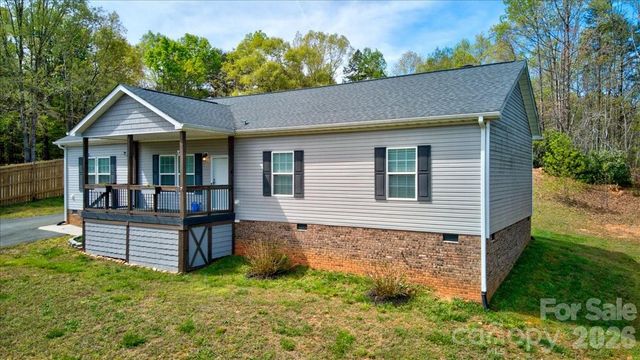 192 Apple Valley Lane, Statesville, NC 28677