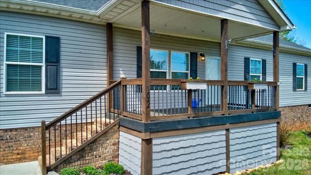 192 Apple Valley Lane, Statesville, NC 28677