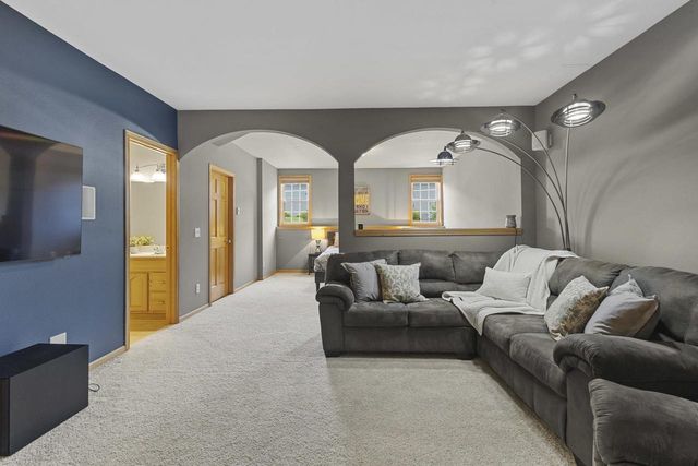 107 Red Fox Drive, Johnson Creek, WI 53038