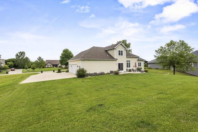 107 Red Fox Drive, Johnson Creek, WI 53038