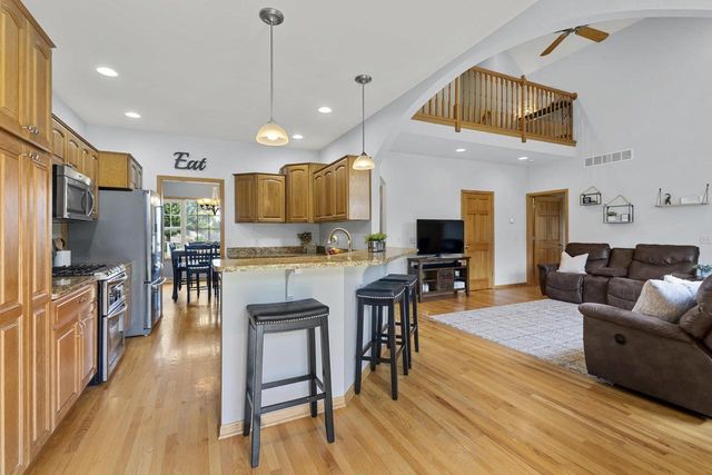 107 Red Fox Drive, Johnson Creek, WI 53038