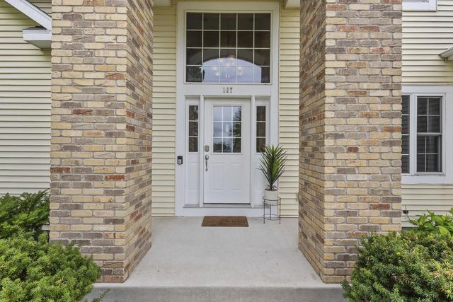 107 Red Fox Drive, Johnson Creek, WI 53038