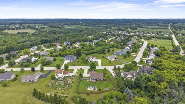 107 Red Fox Drive, Johnson Creek, WI 53038