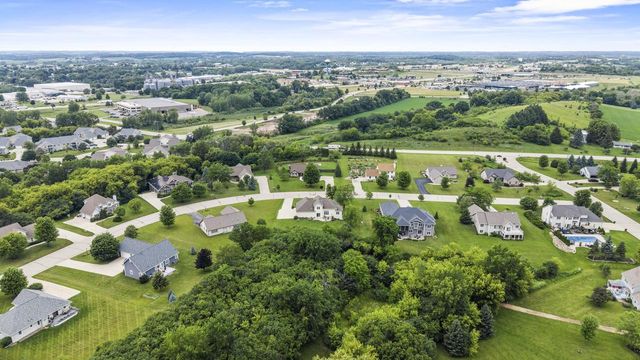 107 Red Fox Drive, Johnson Creek, WI 53038