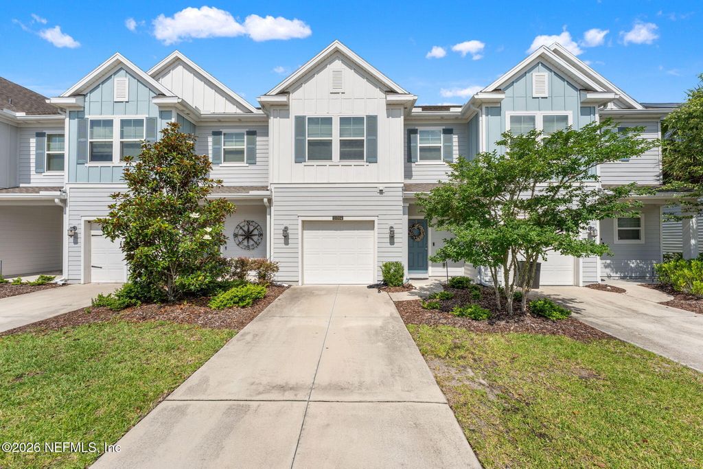 10364 BENSON LAKE Drive, Jacksonville, FL 32222