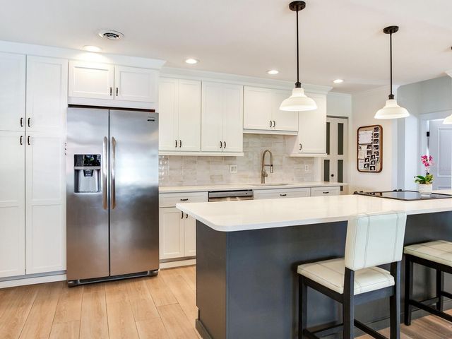 6118 S ELKINS AVENUE, Tampa, FL 33611