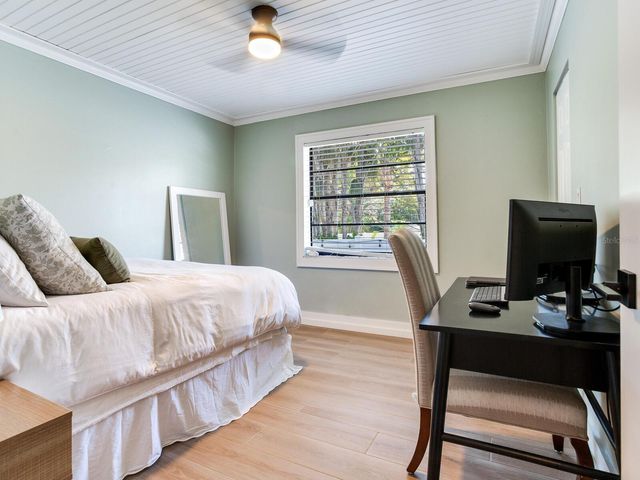 6118 S ELKINS AVENUE, Tampa, FL 33611