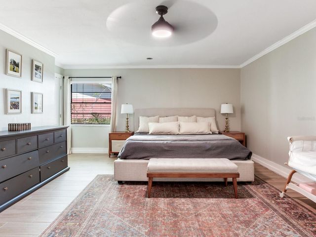 6118 S ELKINS AVENUE, Tampa, FL 33611