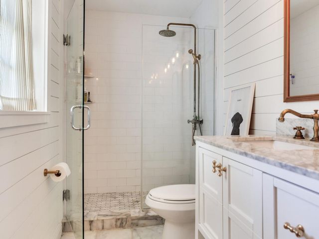 6118 S ELKINS AVENUE, Tampa, FL 33611