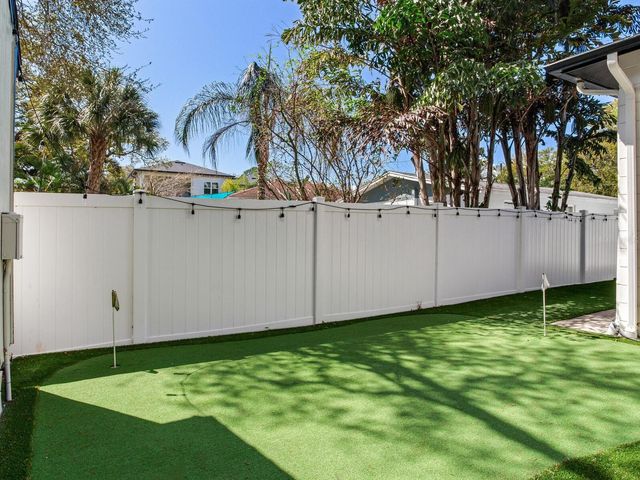 6118 S ELKINS AVENUE, Tampa, FL 33611