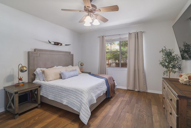 11558 Spicewood PKWY 17, Austin, TX 78750