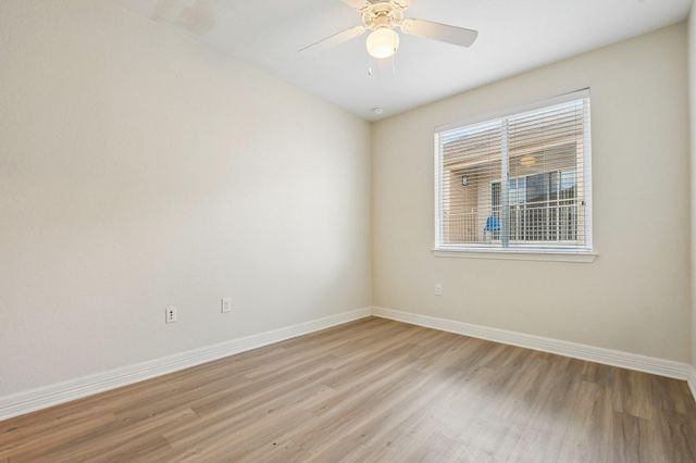 1201 Whitestone BLVD i-102, Cedar Park, TX 78613