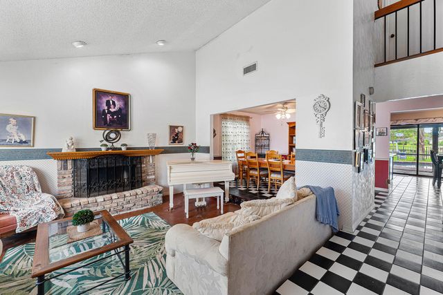 1726 TREEHAVEN Court, Wellington, FL 33414