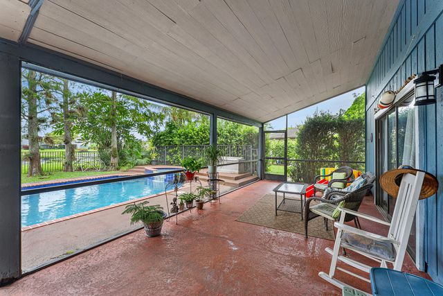 1726 TREEHAVEN Court, Wellington, FL 33414