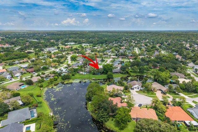 1726 TREEHAVEN Court, Wellington, FL 33414