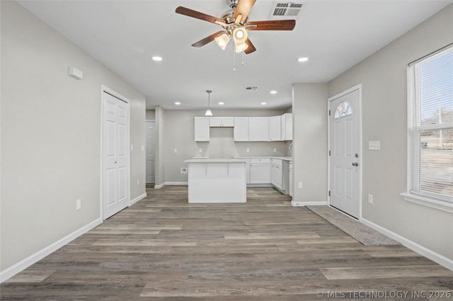 642 E Line Avenue, Sapulpa, OK 74066