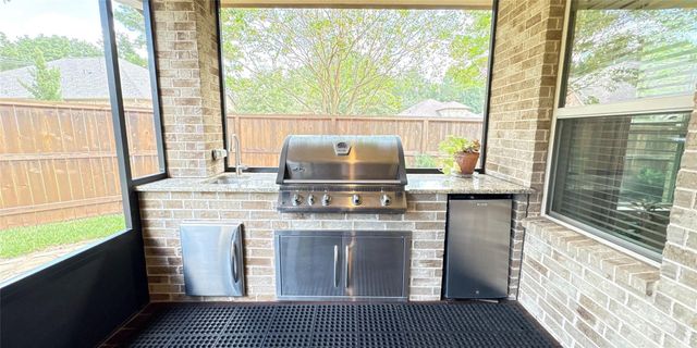 217 Southern Iris Court, Montgomery, TX 77316