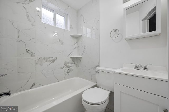 1216 W FIRTH ST, Philadelphia, PA 19133